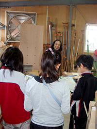 東川第三小学校の子供たちが『スタジオK&M』と『TOMTE』を見学に！