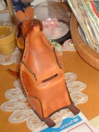 TOMTE店内の「ワインコインボックス」カンガルー貯金箱