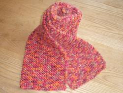 キャメルのプチマフラー（レッド系）