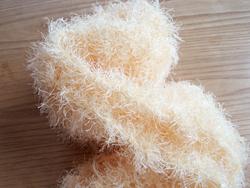 フランス製シルクファーのプチマフラー（クリーム系）