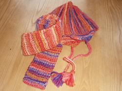 フランス毛糸のエスニック風帽子とマフラーのセット