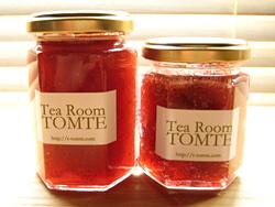 透き通るような赤がきれいなイチゴジャム